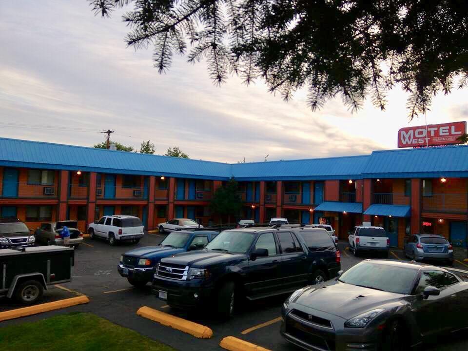 Motel West เบนด์ ภายนอก รูปภาพ