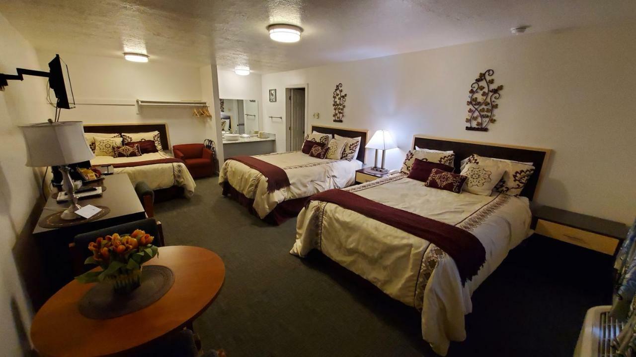 Motel West เบนด์ ภายนอก รูปภาพ
